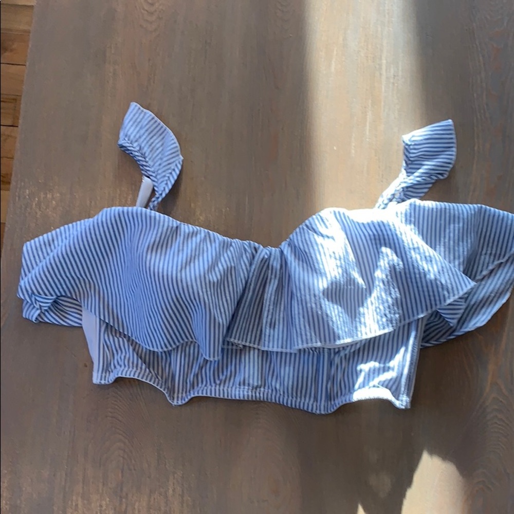 Victoria’s Secret bra/crop top